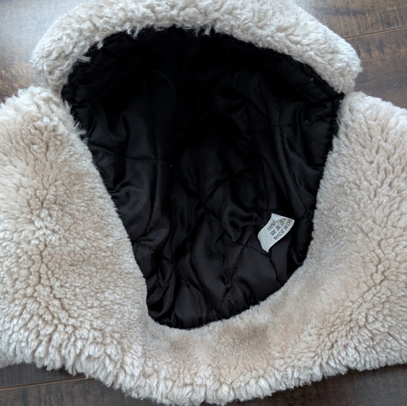 3/$30 Kids hat - Picture 4 of 4